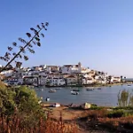 Charming Vale Do Lobo Retreat 3 Bedrooms Private Pool & Close To Amenities Almancil