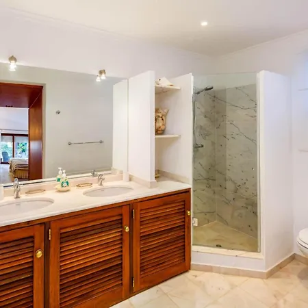 Willa Charming Vale Do Lobo Retreat 3 Bedrooms Private Pool Close To Amenities Algarve